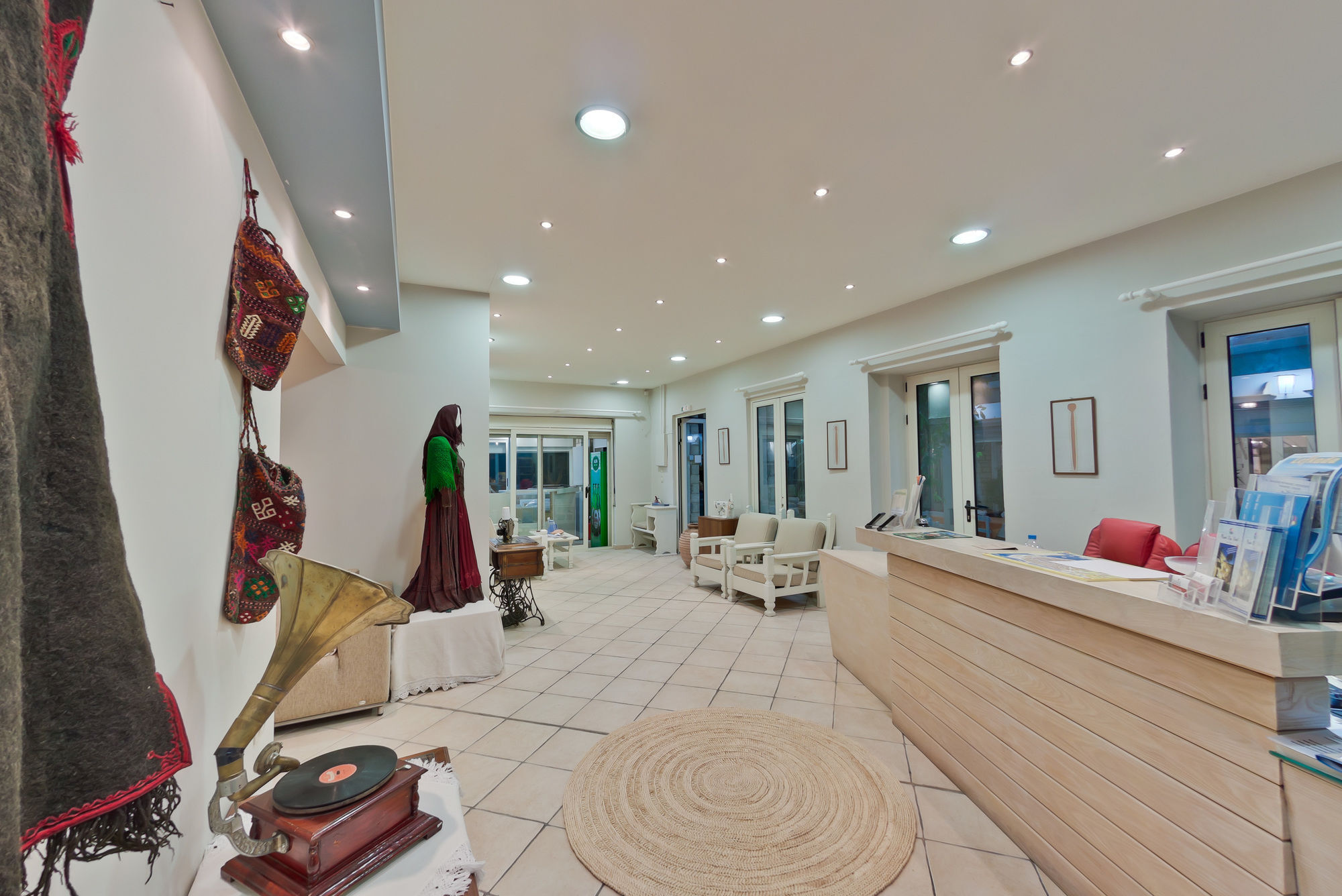Rouda Bay Beach Hotel Mikros Gialos Dış mekan fotoğraf